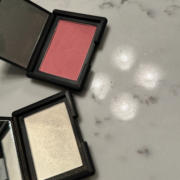 NARS blush and highlighter bundle - Picture 2 of 4